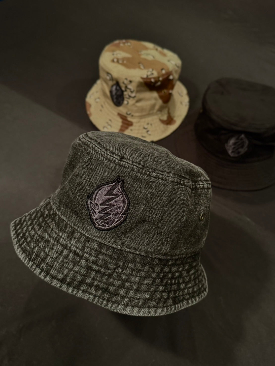 Bucket hat: HAKAIDERS